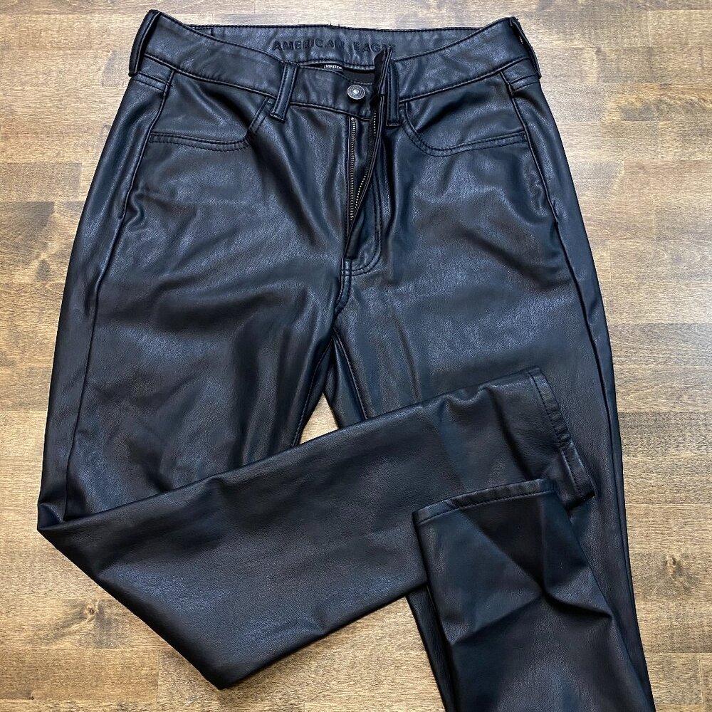 💛American Eagle Vegan Leather High-Waisted Skinny Pants Soft Lined & Stretchy